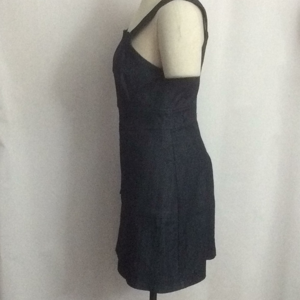 NWOT Reformation Dress Size 6 - Picture 3 of 9